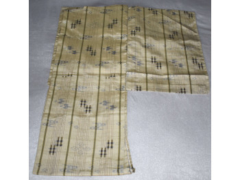 Japansk kimono, ren råsilke, beige med grønlige striber